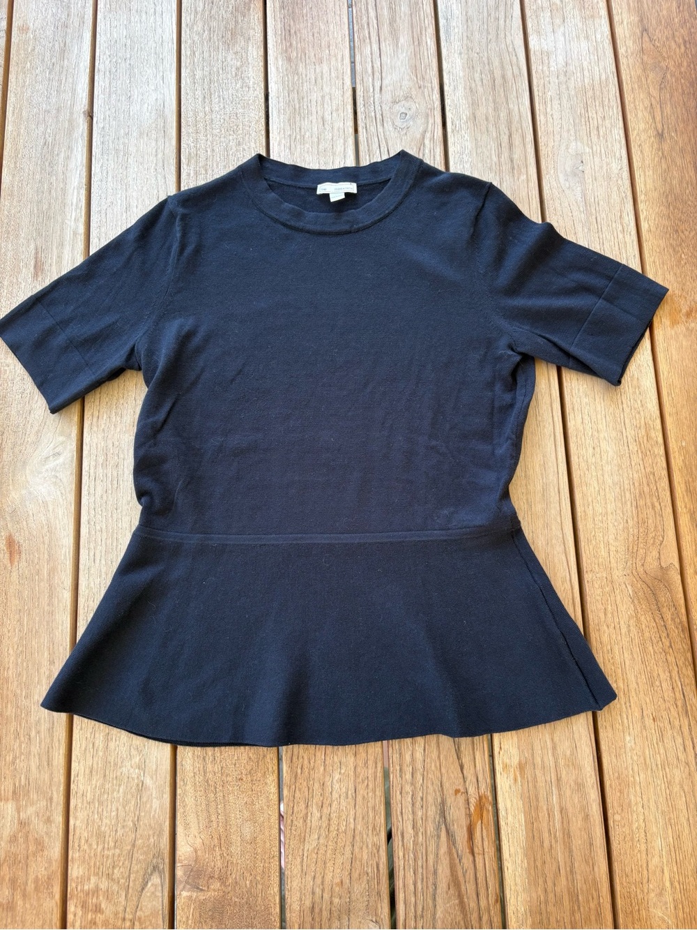 GAP Black Short-Sleeve Peplum Sweater Top